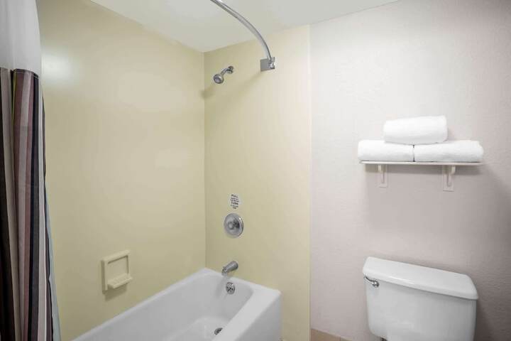 Room 21 of 60