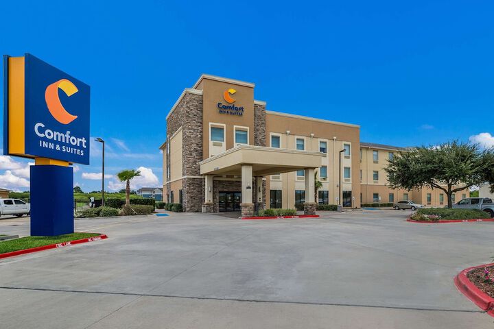 Hotel 5 of 59