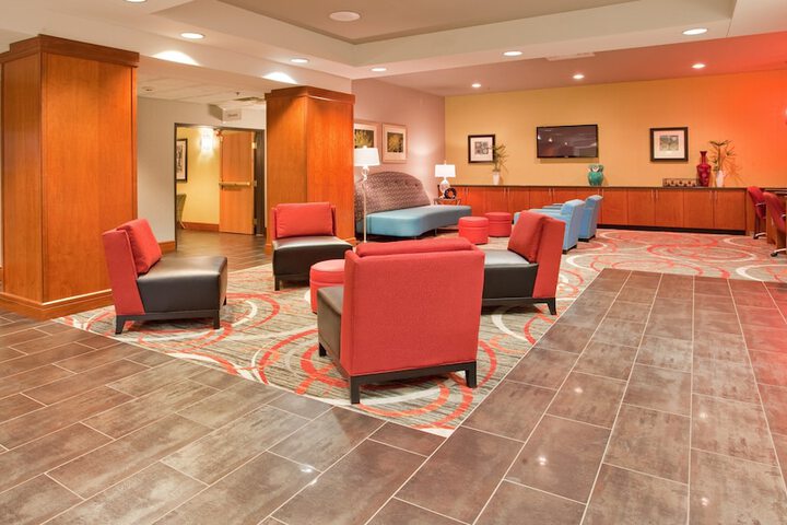 Hotel 5 of 54