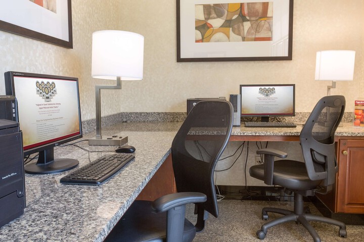 Business Center 43 of 43