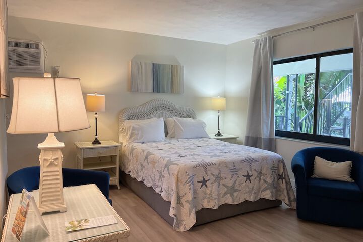 Room 46 of 89