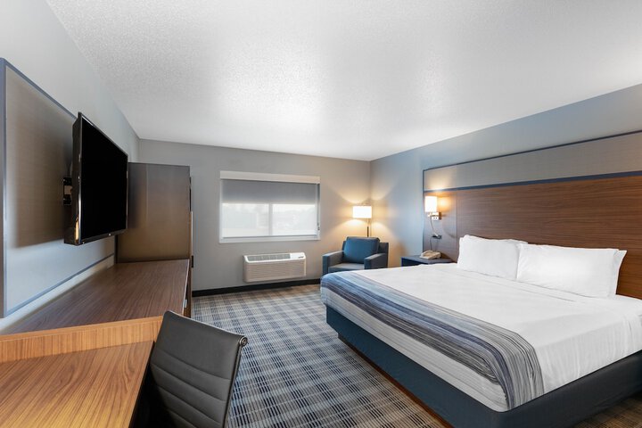 AmericInn by Wyndham Jackson