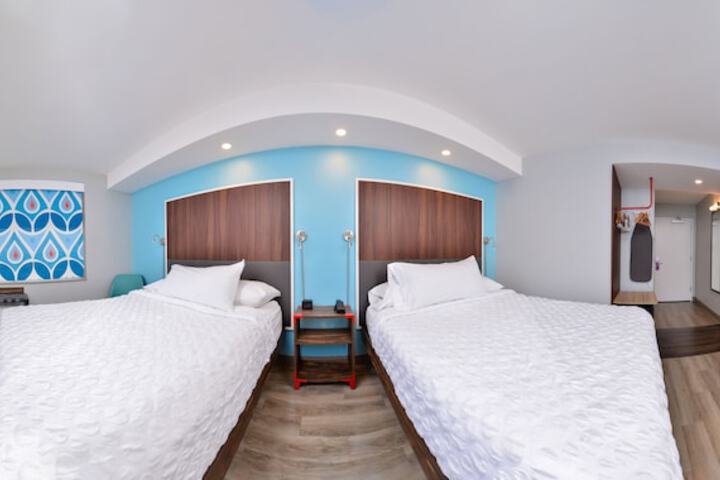 Room 20 of 40