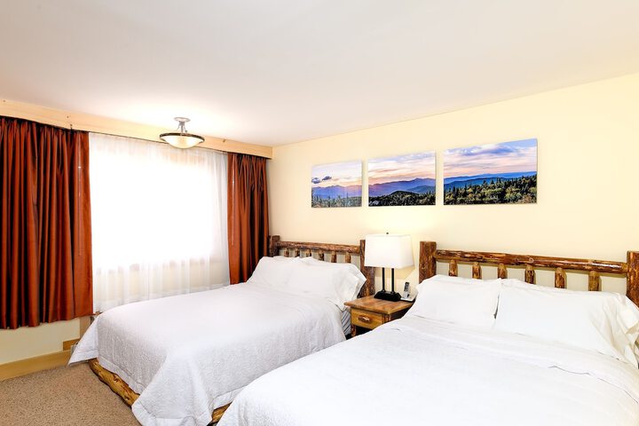 Room 44 of 71