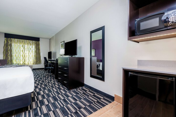 Room 19 of 27
