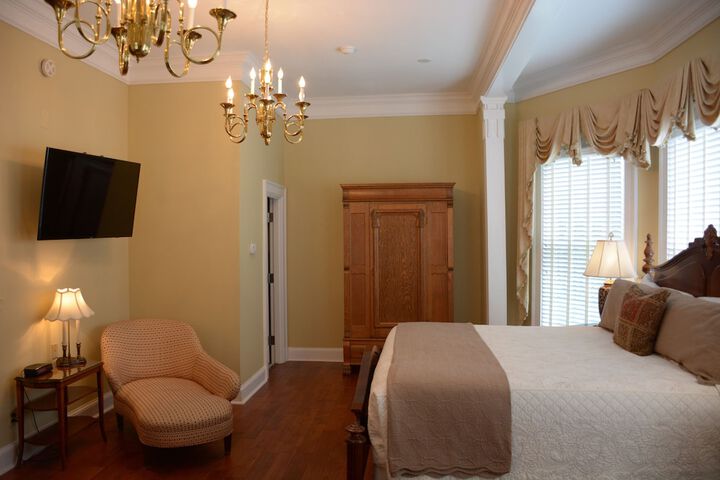 Room 92 of 151