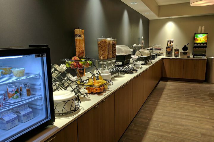 Breakfast/Coffee Service 35 of 46