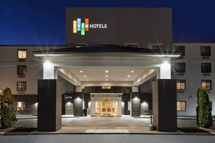 Hotel 4 of 51