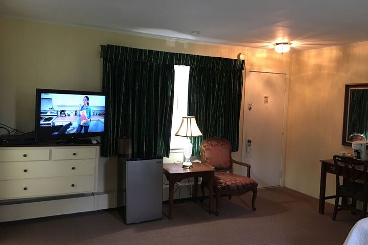 Room 40 of 81