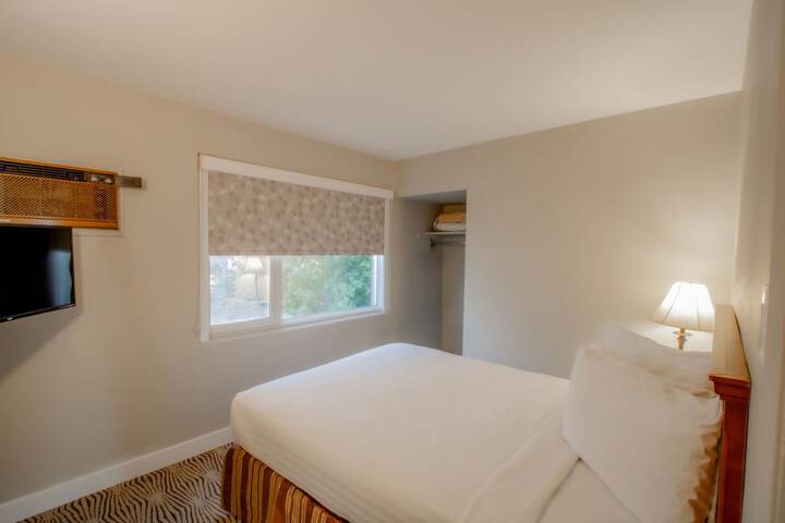 Room 26 of 31
