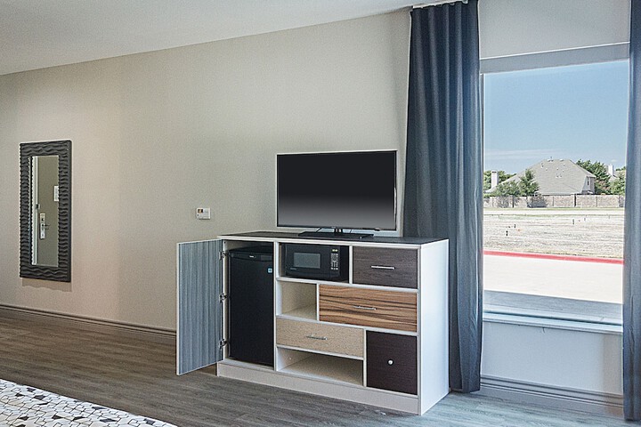 Room 34 of 59