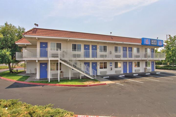 Hotel 5 of 29