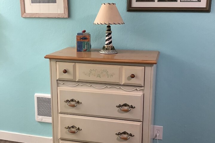 Room 114 of 200