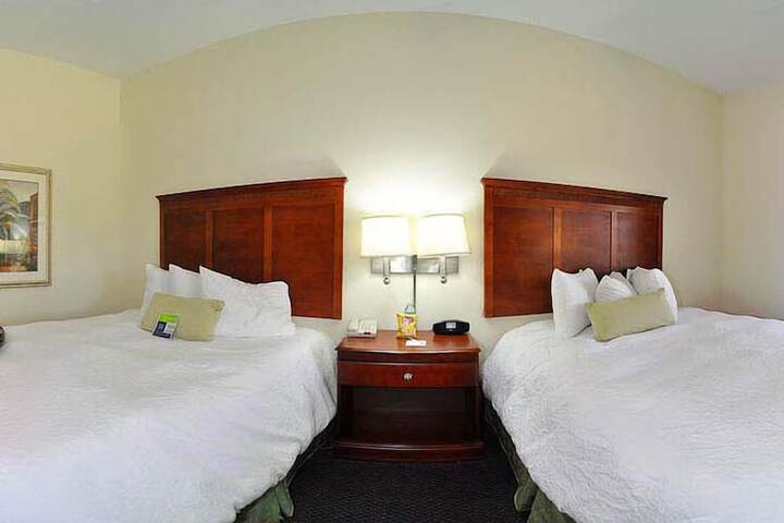Hampton Inn Quincy