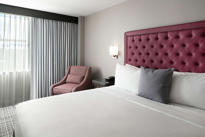 Room 21 of 32
