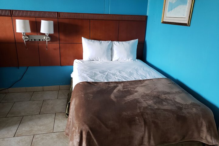 Room 19 of 36