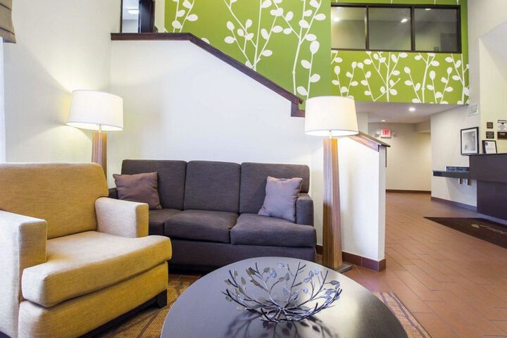 Hotel Interior 6 of 30