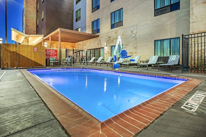 Pool 3 of 31