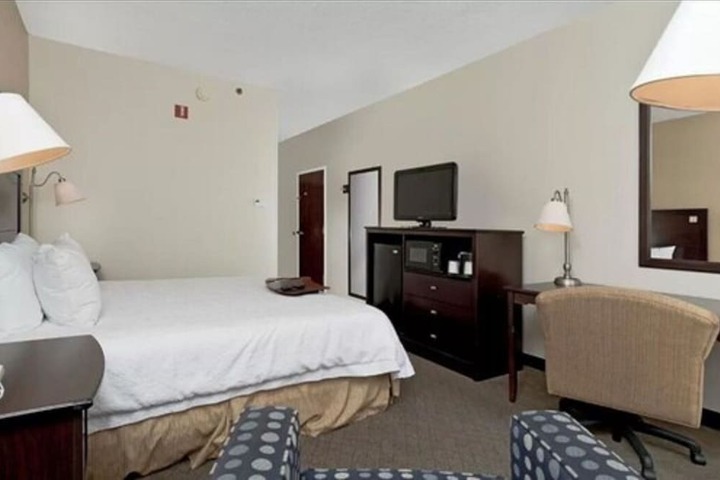 Room 31 of 43