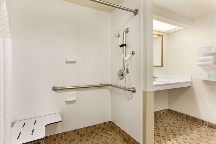 Hampton Inn & Suites Tarpon Springs
