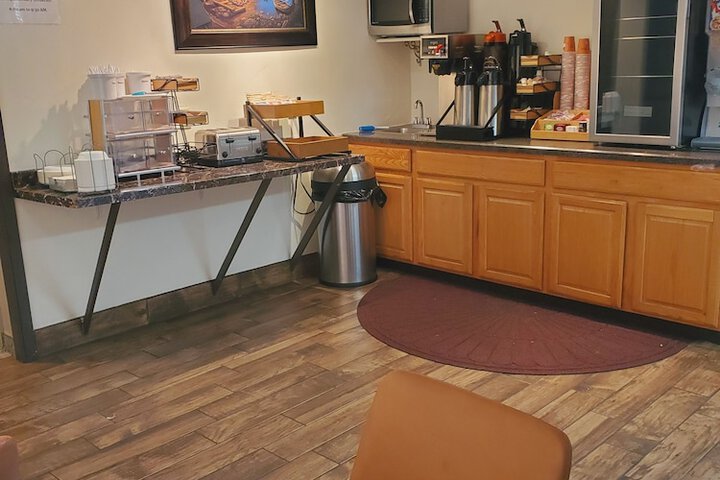 Breakfast/Coffee Service 16 of 16