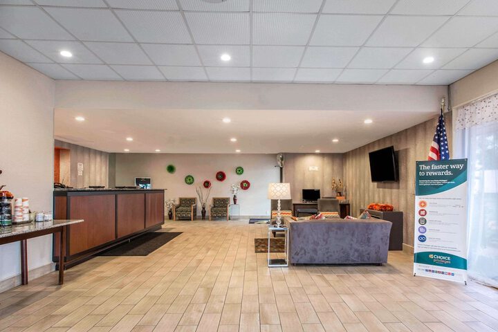 Hotel Interior 12 of 43