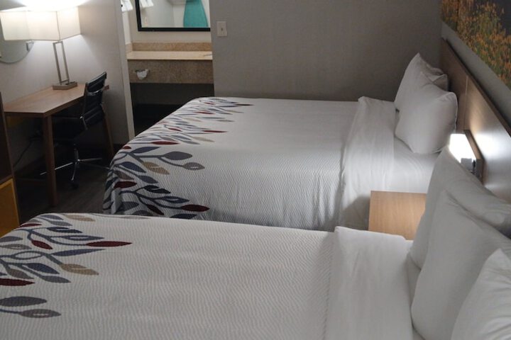 Red Roof Inn Leeds