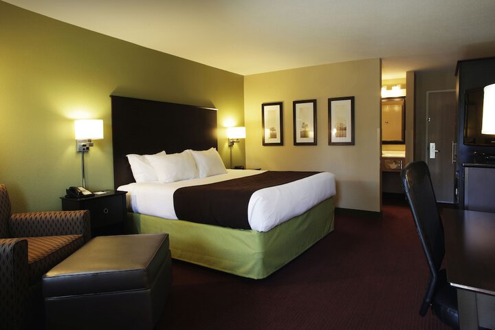 Room 21 of 43