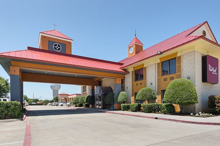 Red Roof Inn PLUS+ Dallas – Addison