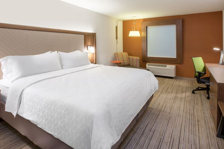 Holiday Inn Express Greensburg by IHG