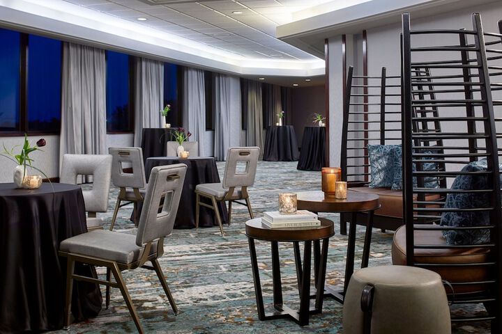 Renaissance Mobile Riverview Plaza Hotel