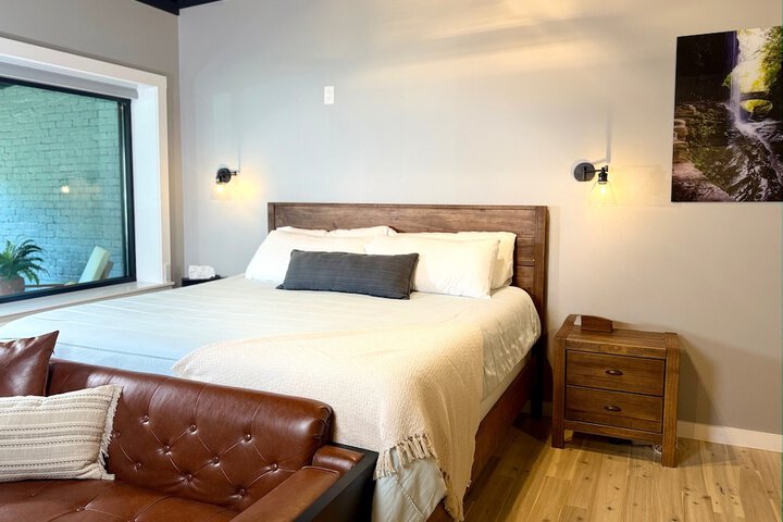 The Benjamin Hotel