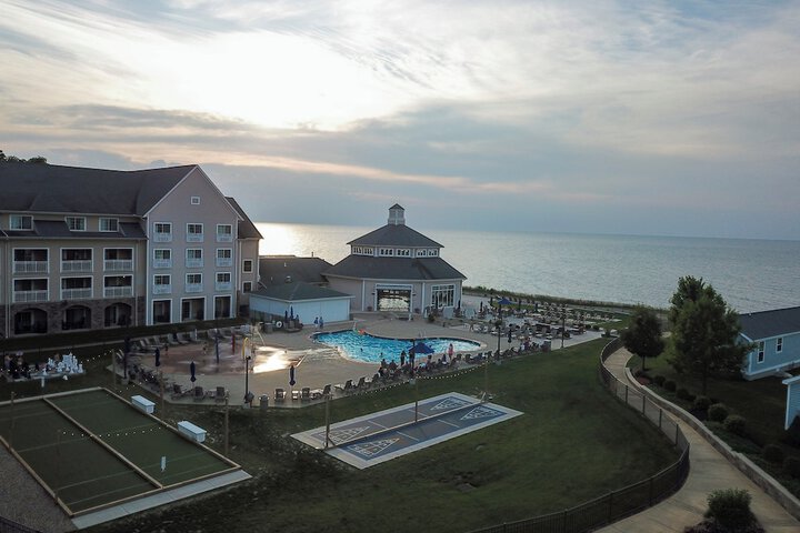 Pool 11 of 73