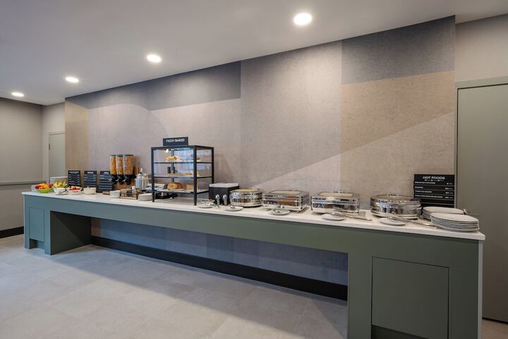 Holiday Inn & Suites Winnipeg Downtown by IHG