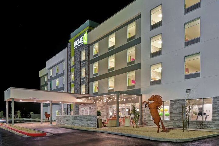 Hotel 7 of 45