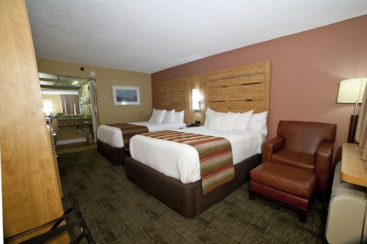 DeSoto Beach Hotel