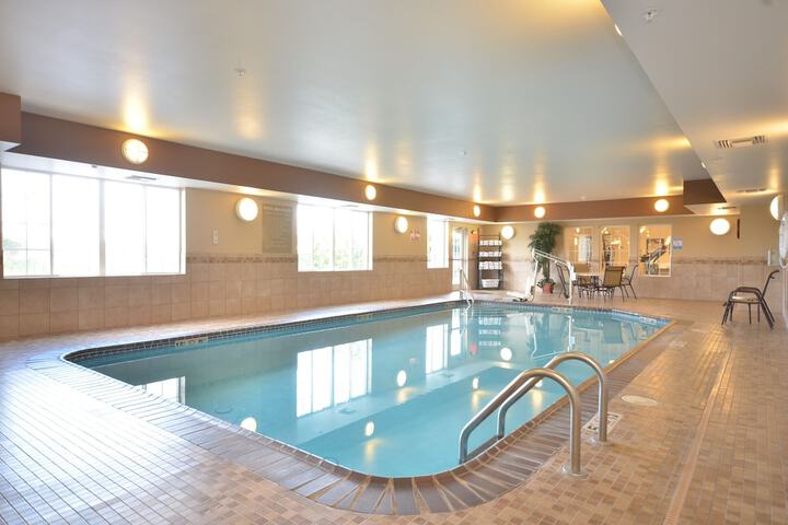 Pool 12 of 85
