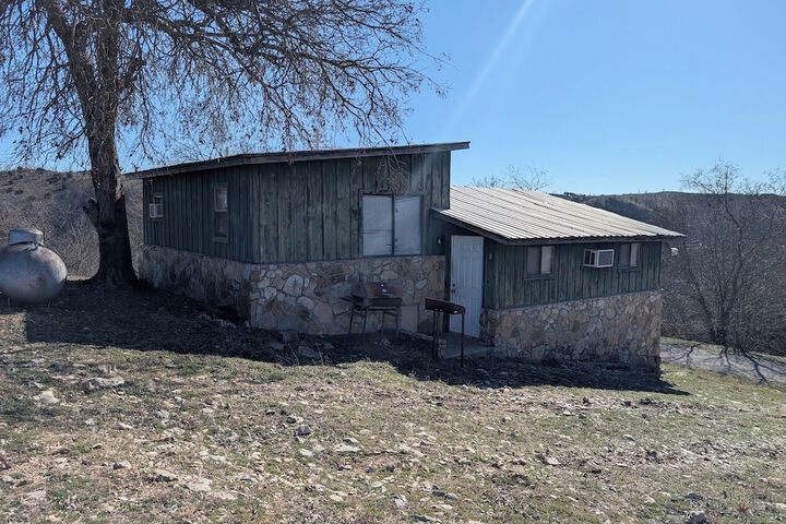 Cedarvale Cabins at Turner Falls