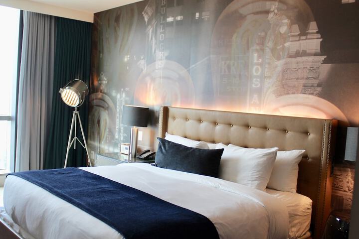 Room 29 of 65