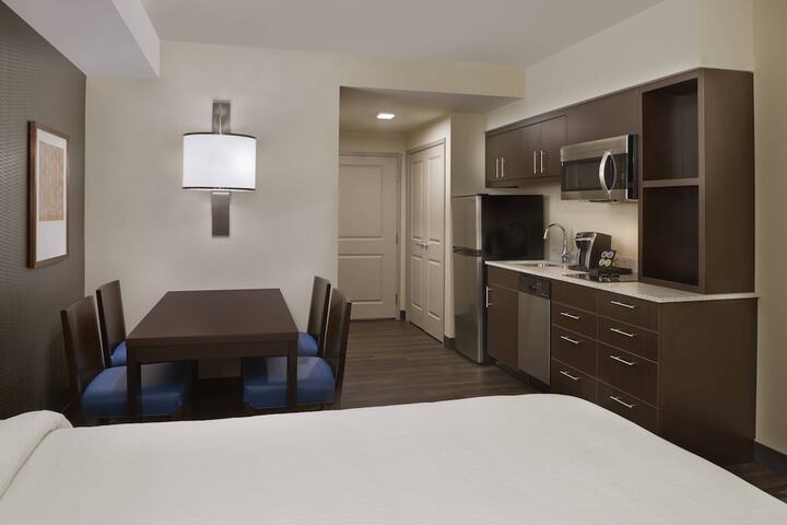 Room 20 of 53