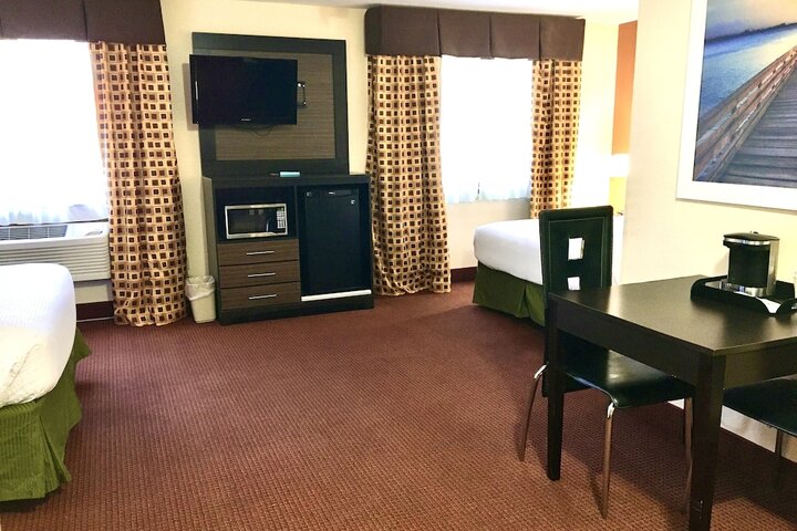 Room 22 of 77