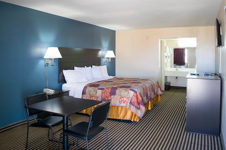 Room 20 of 41