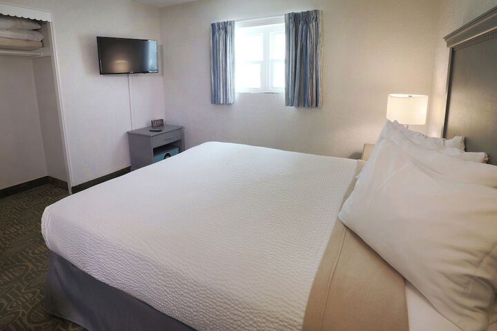 Room 68 of 111