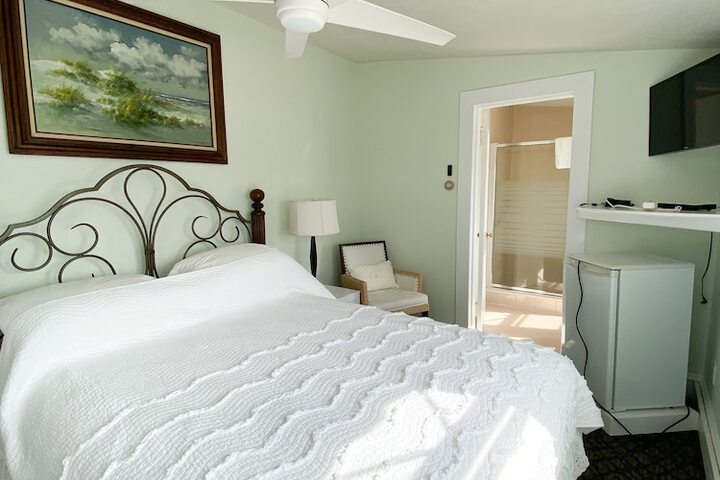 Room 42 of 468