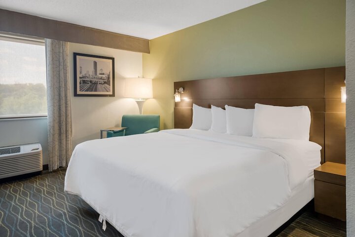 Radisson Hotel Grand Rapids Riverfront
