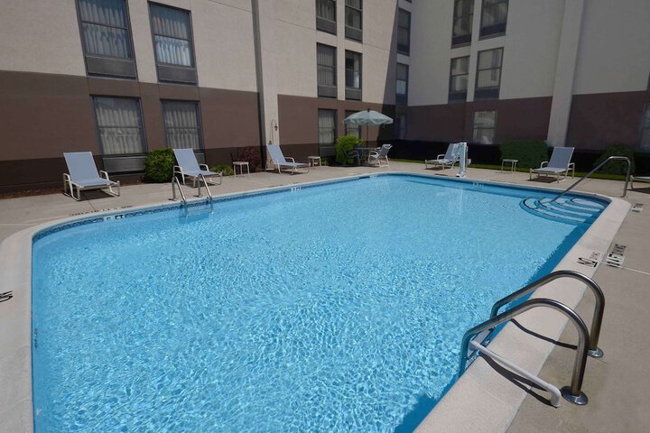Pool 5 of 43