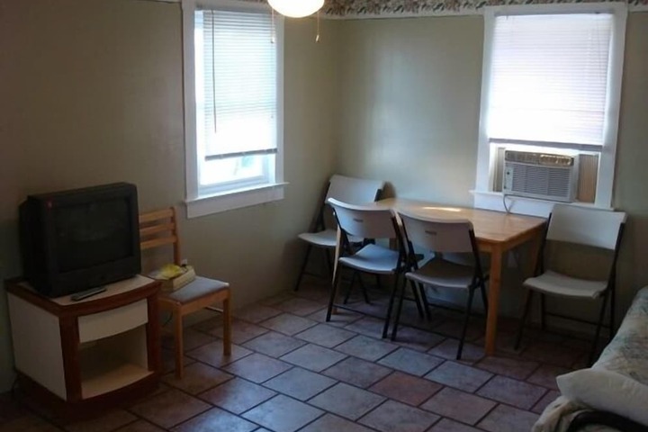 Room 19 of 44