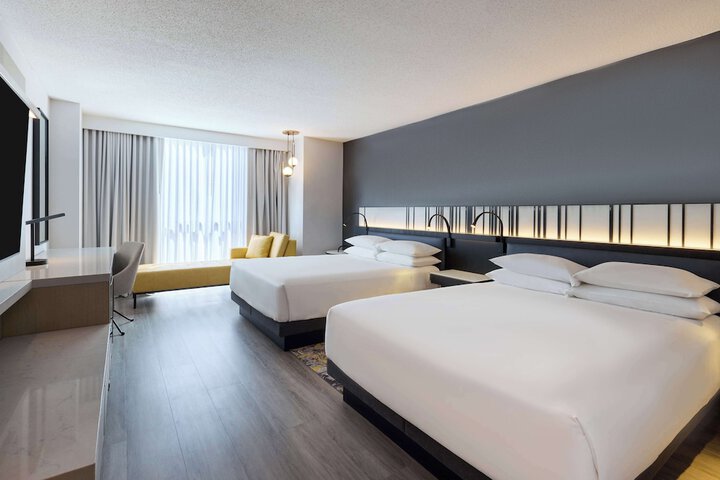 Room 103 of 162