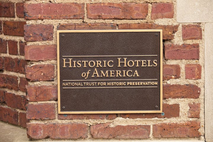 Hotel 4 of 49