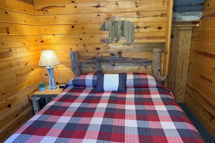 Mountain View Lodge & Cabins
